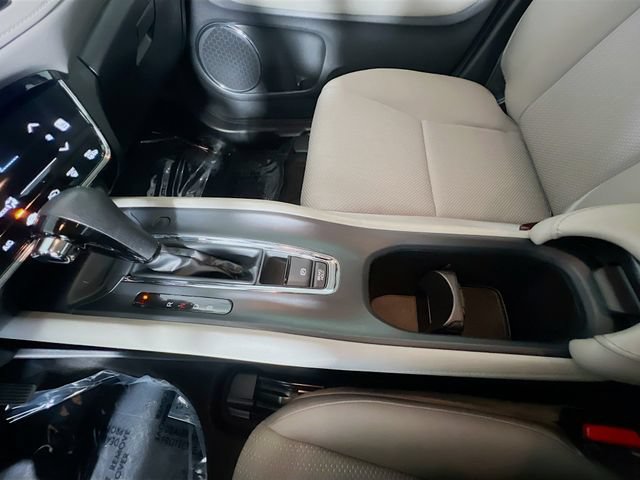 Used 2017 Honda HR-V EX image 24