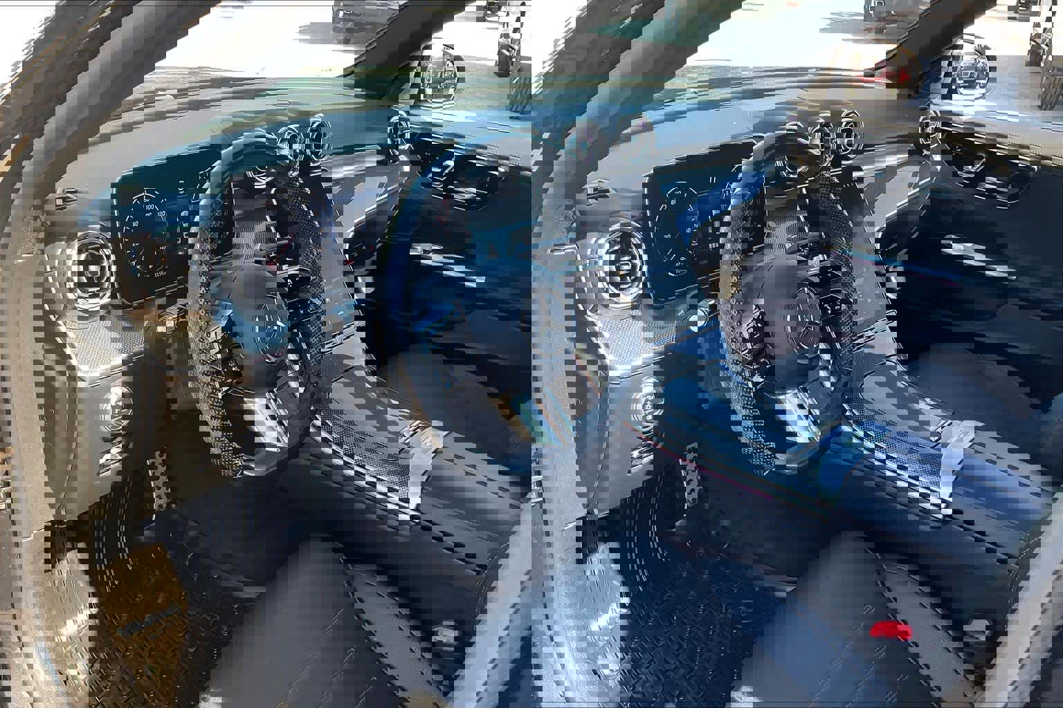 Used 2023 Mercedes-Benz C 300 Sedan image 16