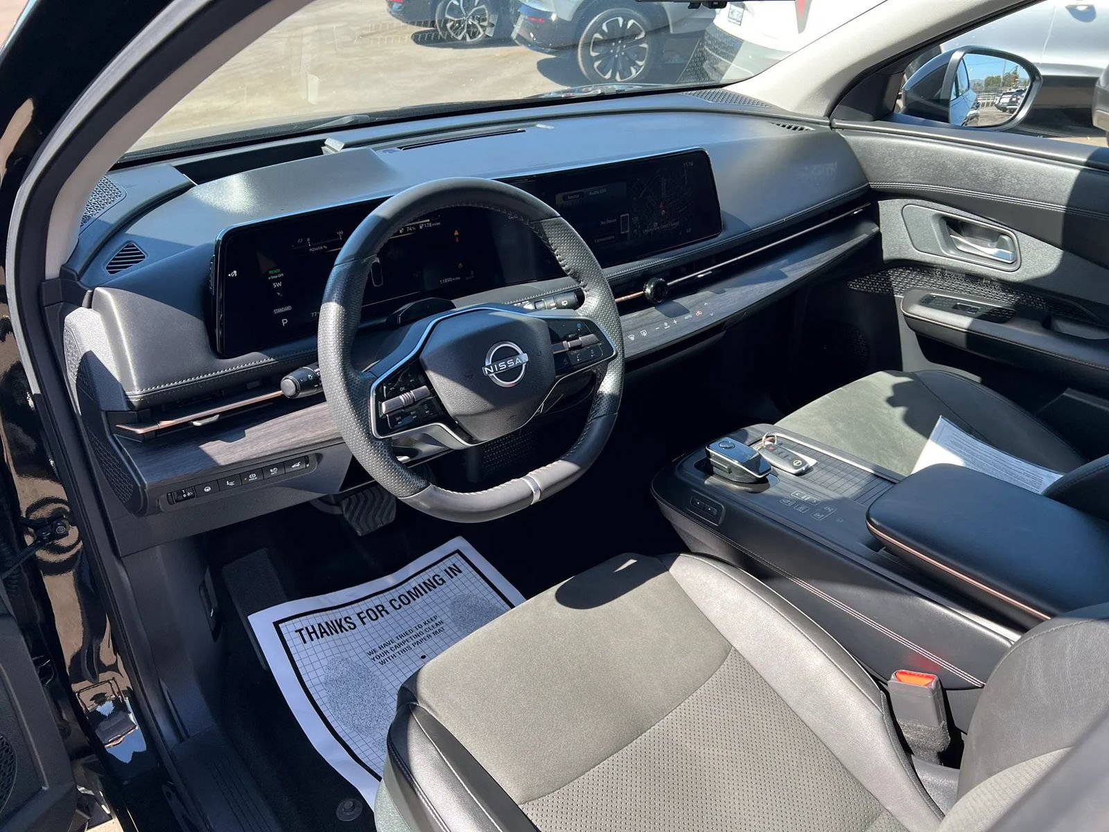 Used 2023 Nissan Ariya FWD image 11