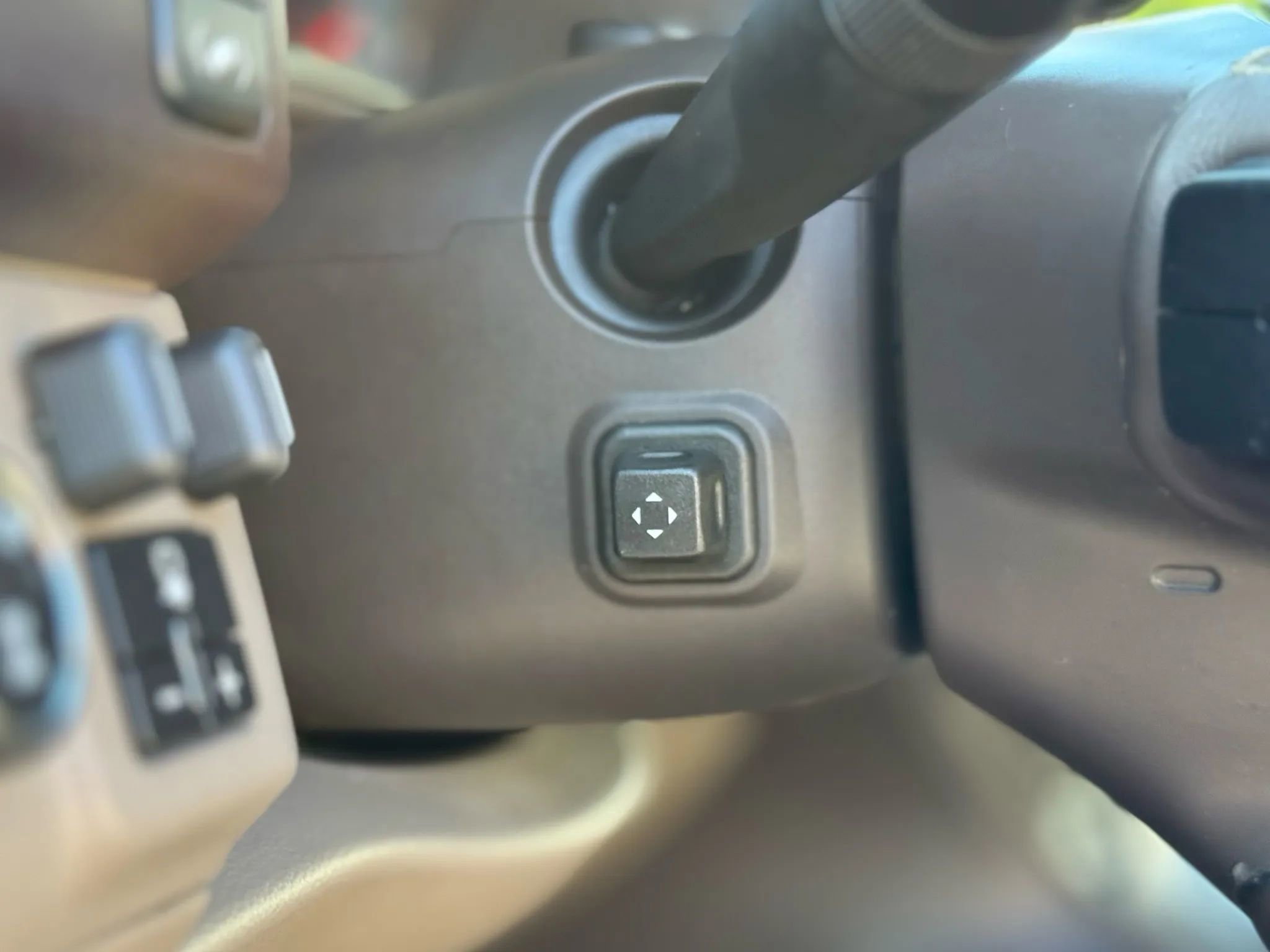 Used 2017 Chevrolet Suburban Premier image 54