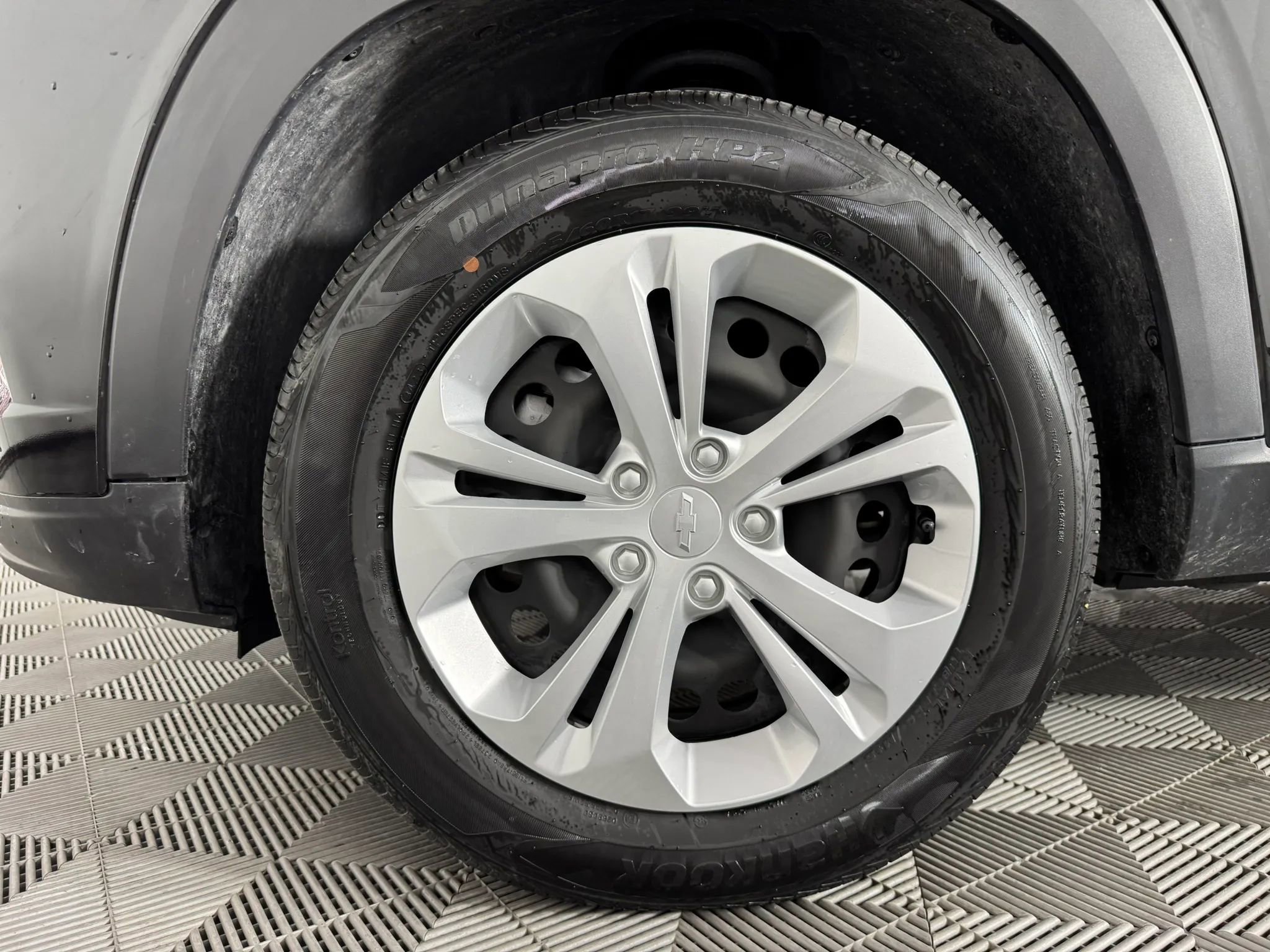 Used 2024 Chevrolet Trax LS w/ Driver Confidence Package image 41