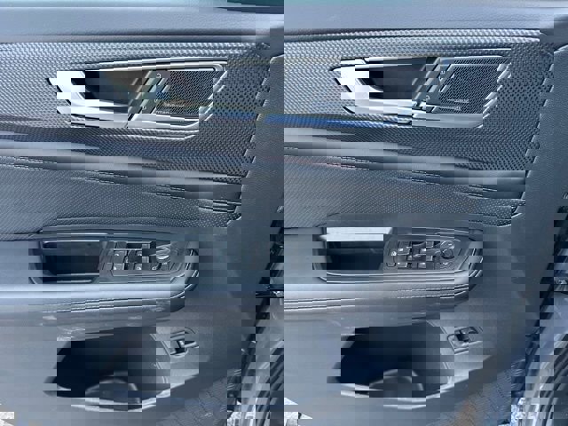 New 2026 Volkswagen Atlas Cross Sport SEL Premium R-Line image 21