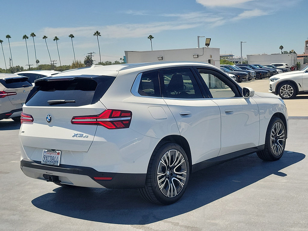 Used 2026 BMW X3 xDrive30i w/ Convenience Package AWD/4WD image 3