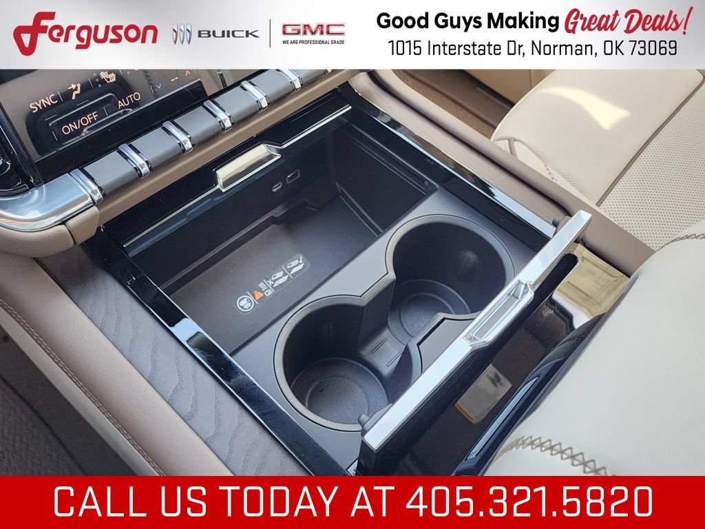New 2026 GMC Yukon XL Denali w/ Sun & Power Step Package AWD/4WD image 35