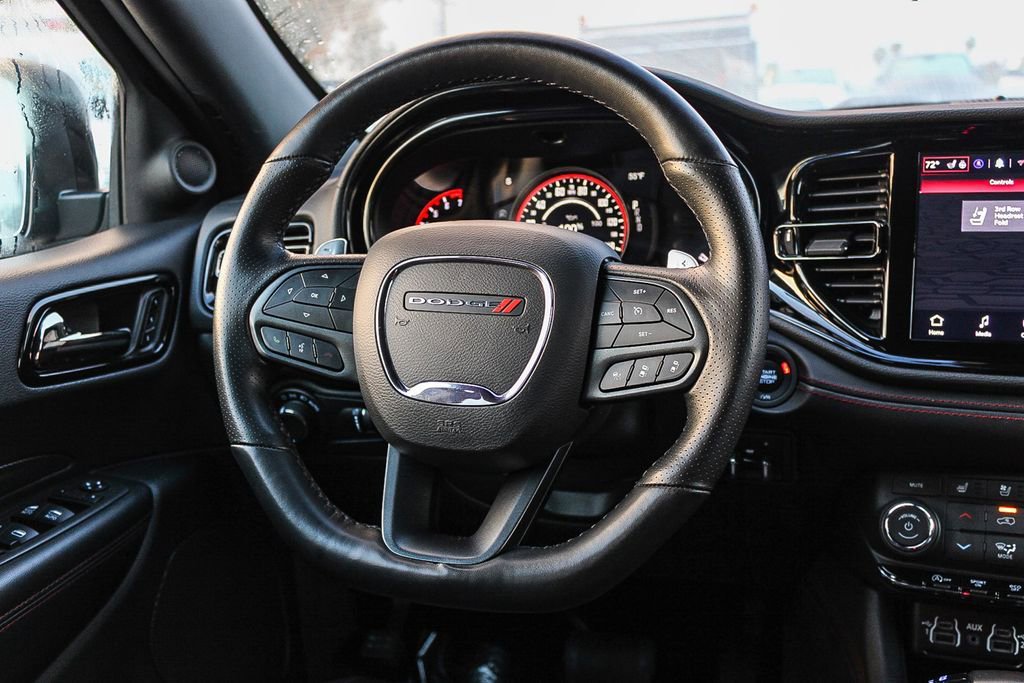 Used 2025 Dodge Durango GT AWD/4WD image 16