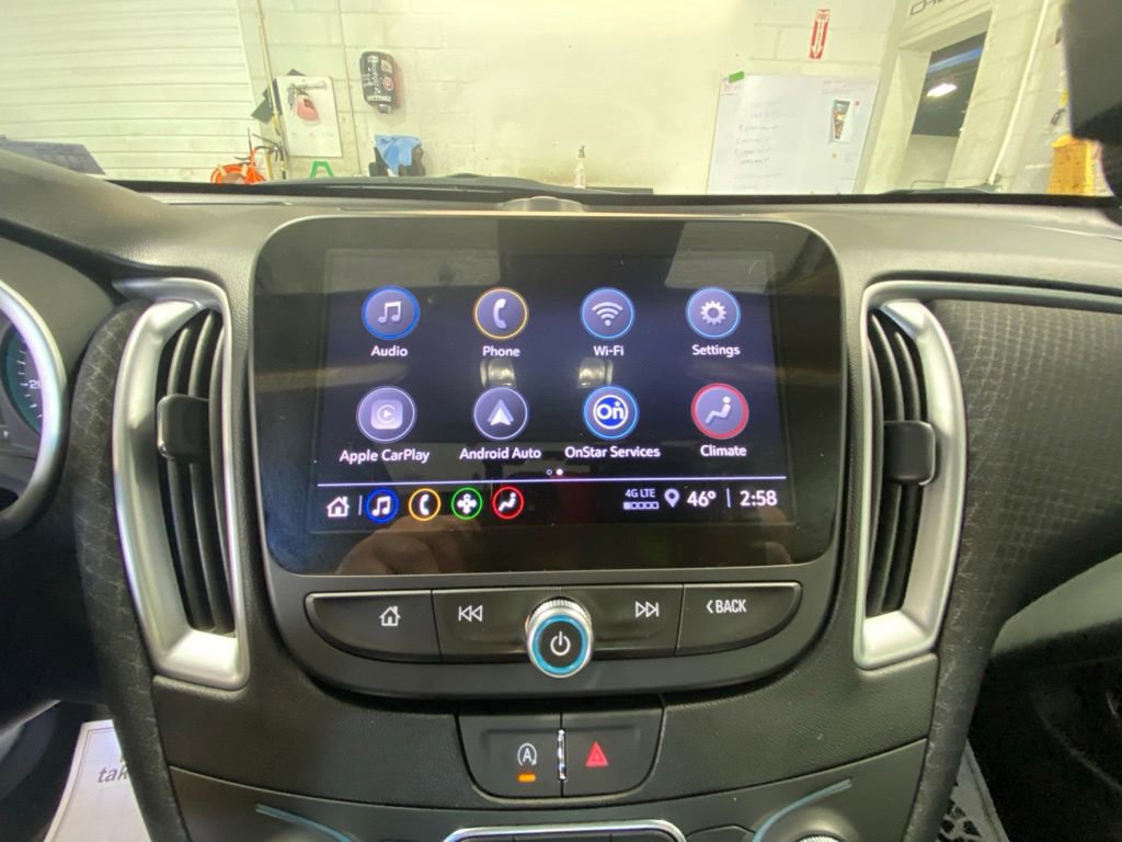Used 2024 Chevrolet Malibu LT FWD image 25