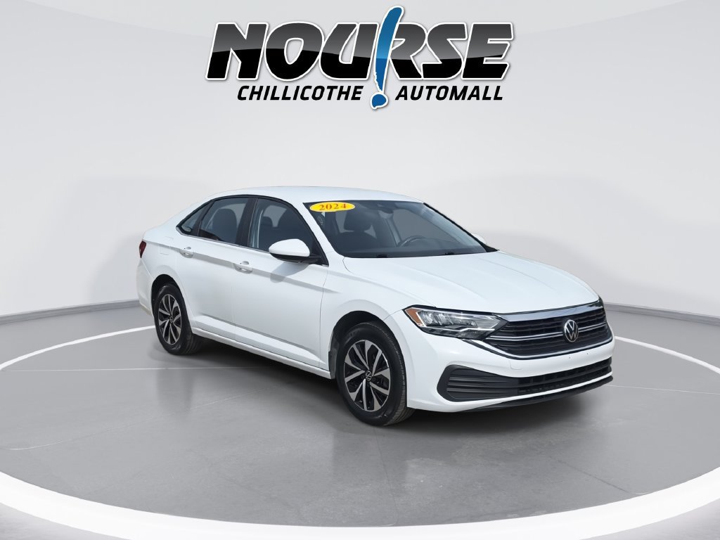 Used 2024 Volkswagen Jetta S FWD image 2