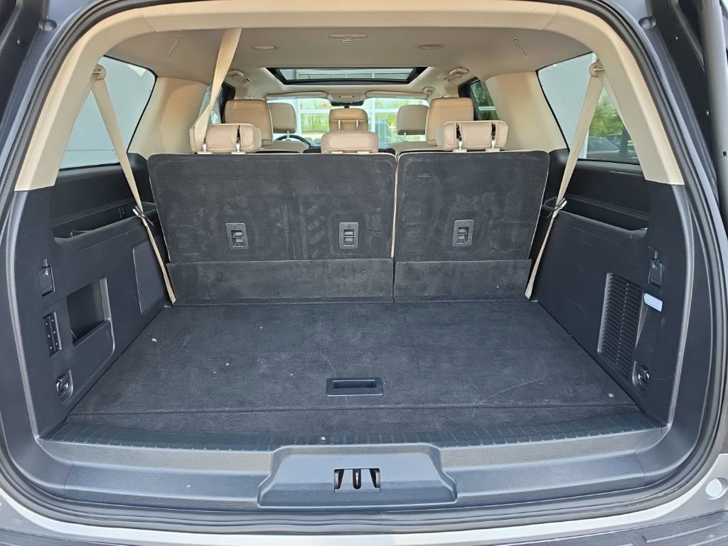 Used 2024 Ford Expedition Max Limited AWD/4WD image 33