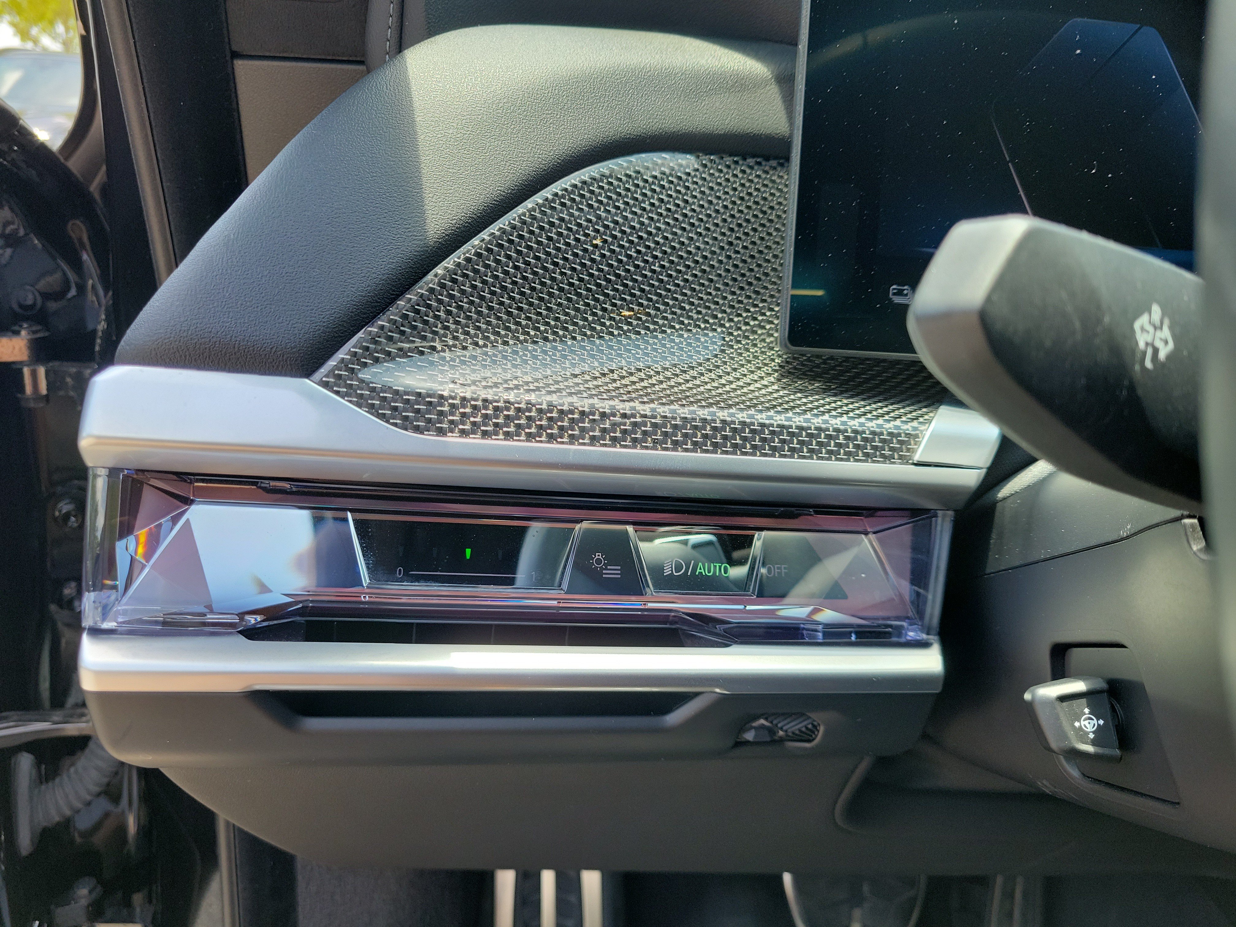 Used 2023 BMW i7 xDrive60 AWD/4WD image 15