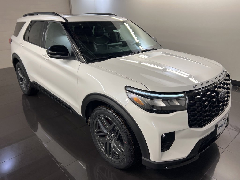 New 2026 Ford Explorer ST w/ Sun And Sound Package