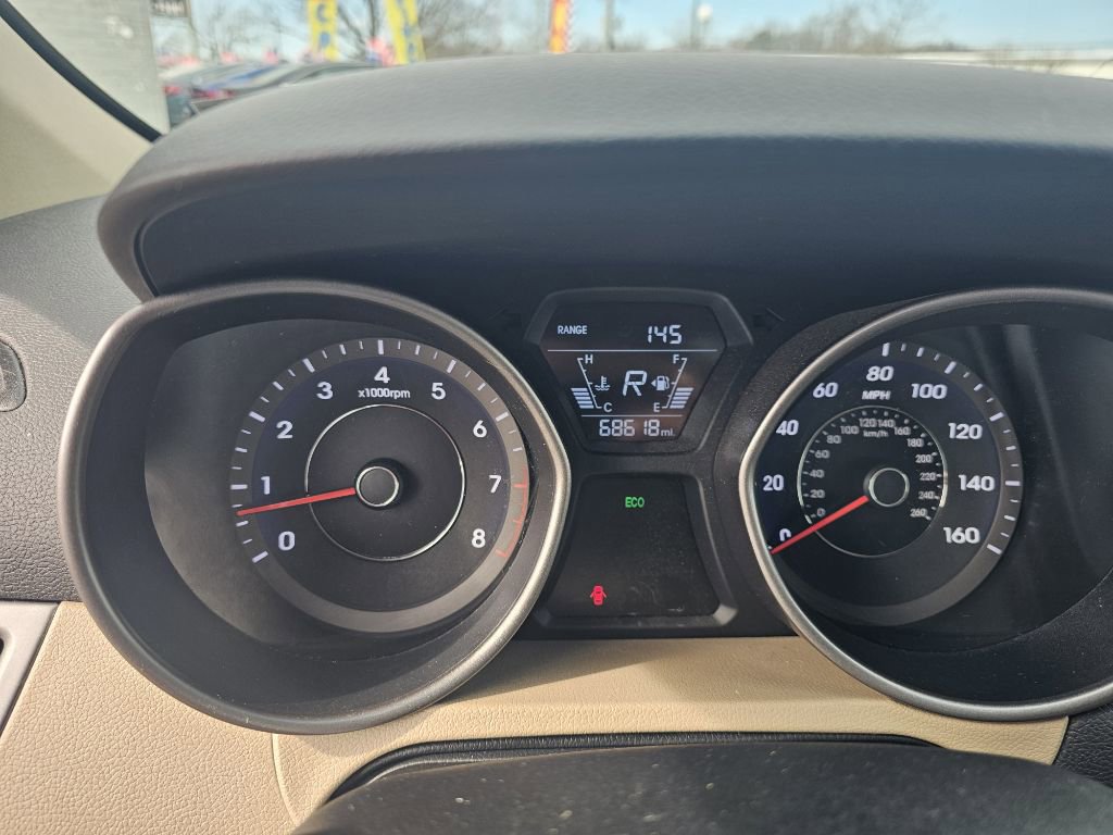 Used 2016 Hyundai Elantra SE w/ Option Group 02 image 29