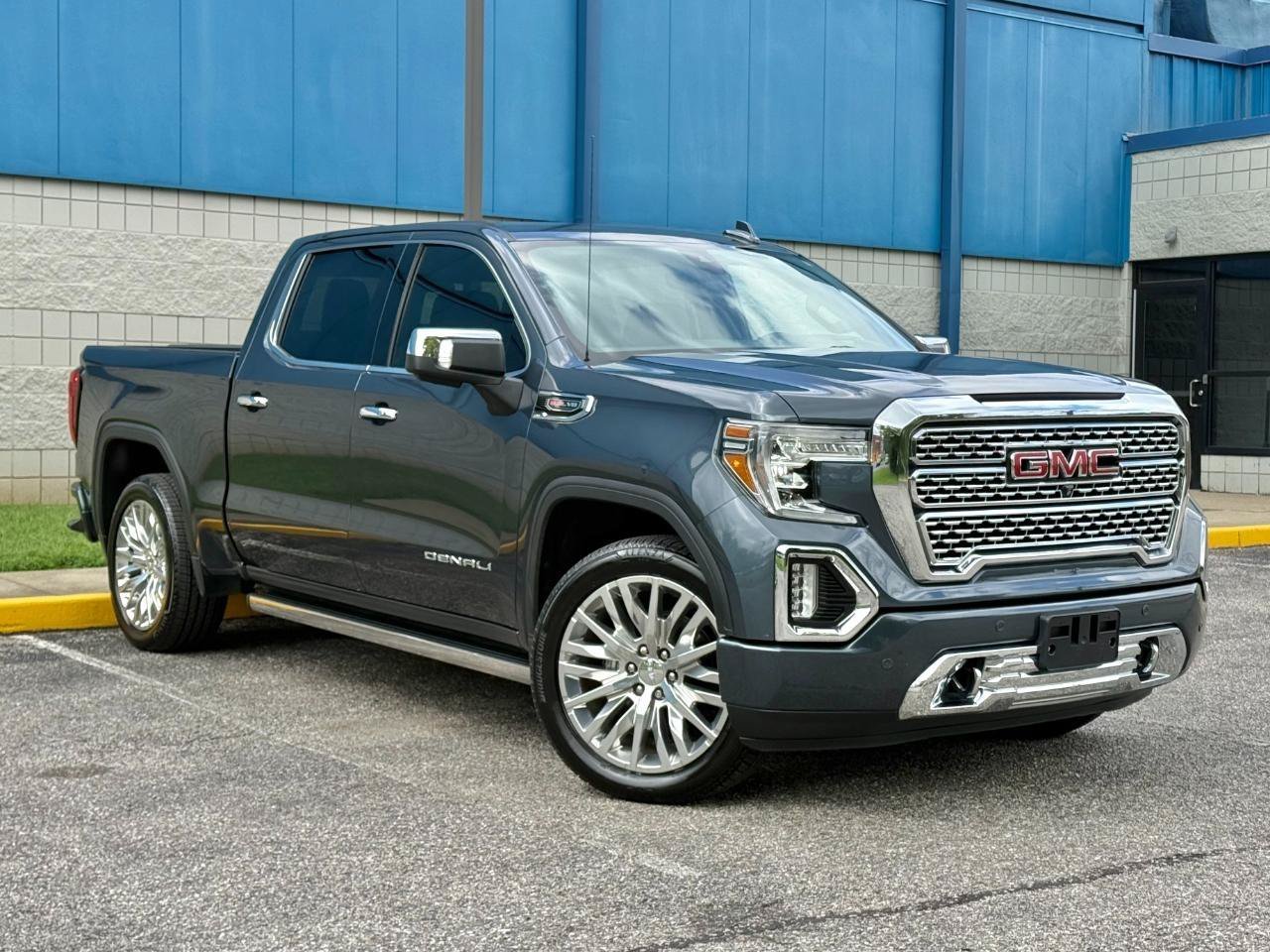 Used 2019 GMC Sierra 1500 Denali w/ Denali Ultimate Package AWD/4WD image 3