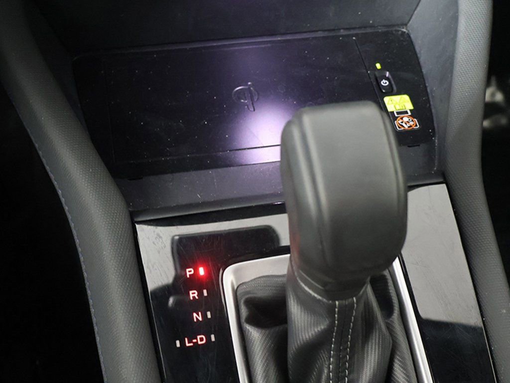 Used 2025 Subaru Forester Premium image 47