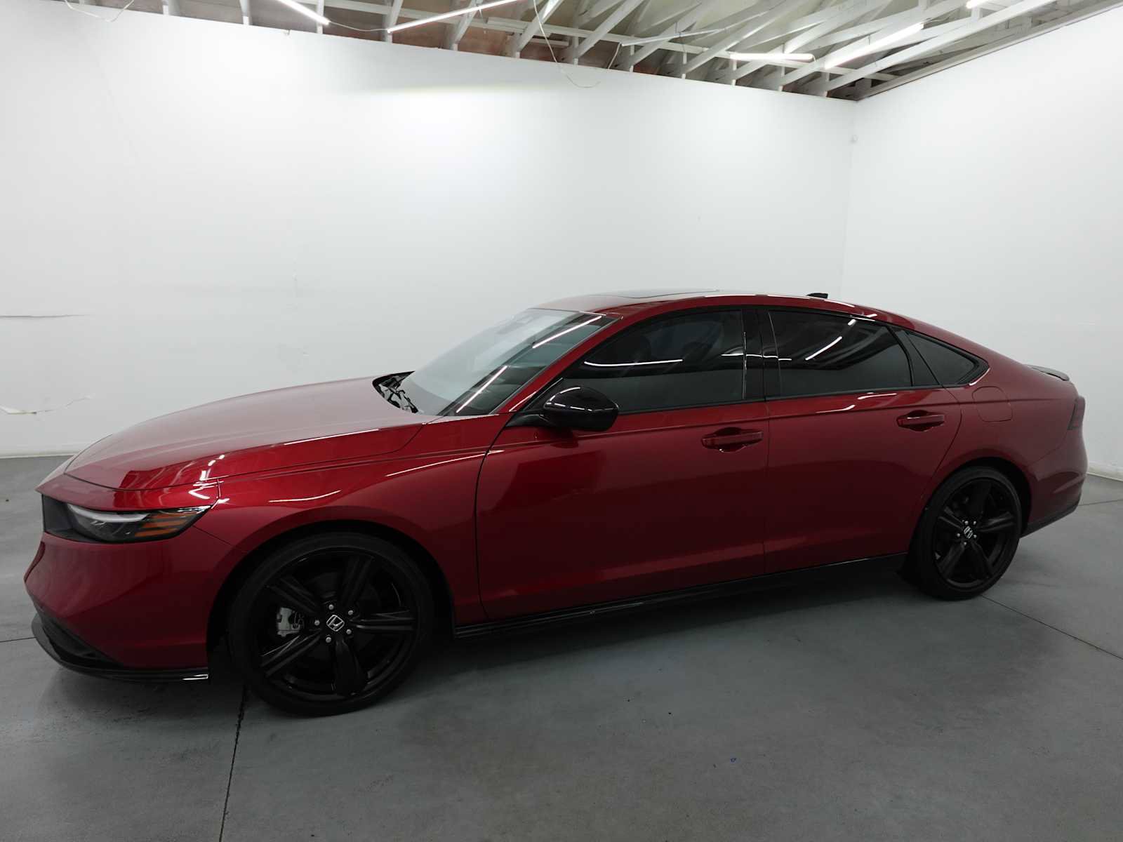 Used 2023 Honda Accord Sport image 8