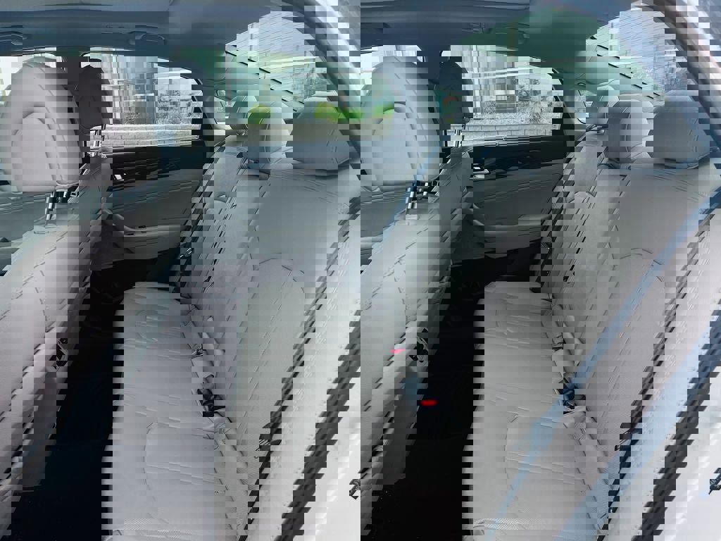 Used 2015 Hyundai Sonata Limited w/ Option Group 05 image 22