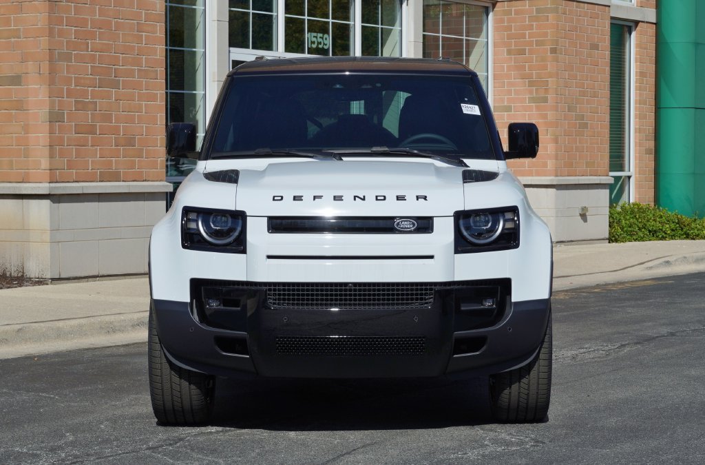 New 2026 Land Rover Defender 110 S AWD/4WD image 4