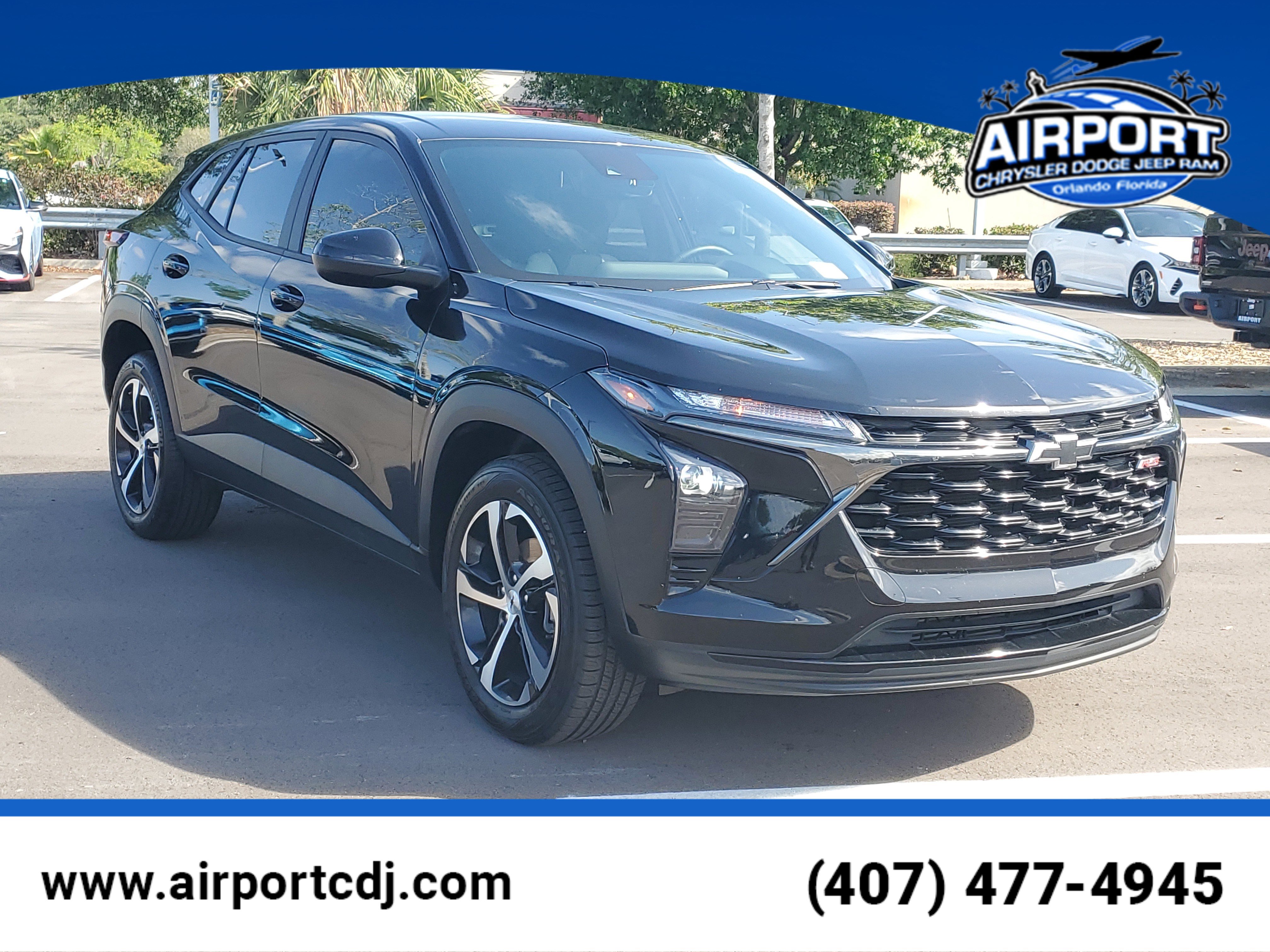 Used 2024 Chevrolet Trax RS w/ Driver Confidence Package image 1