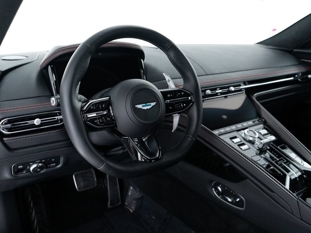Used 2025 Aston Martin DB12 Coupe RWD image 14