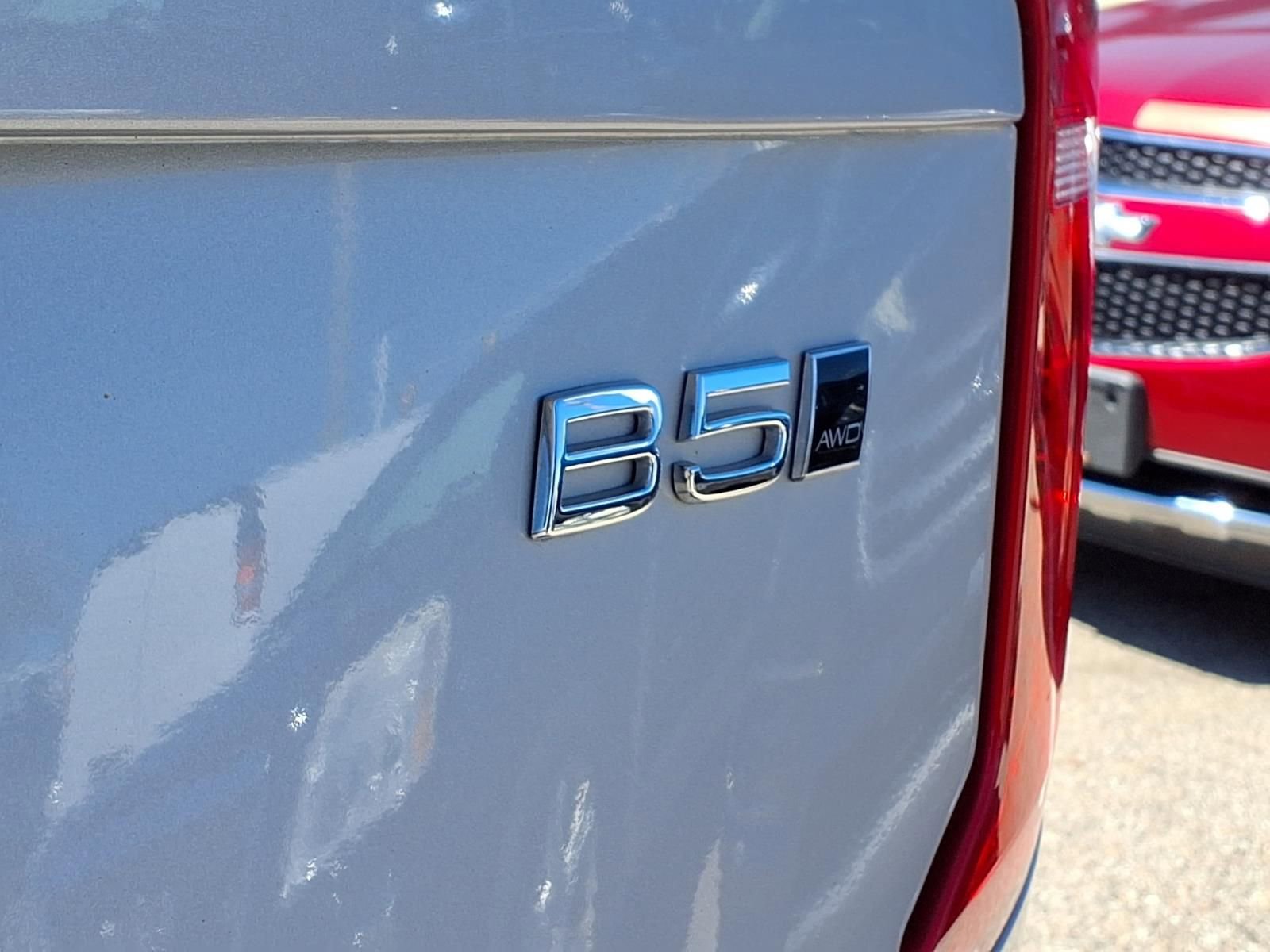 Used 2024 Volvo XC90 B5 Plus AWD/4WD image 9