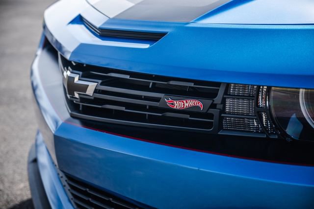 Used 2013 Chevrolet Camaro SS w/ Hot Wheels Special Edition RWD image 26
