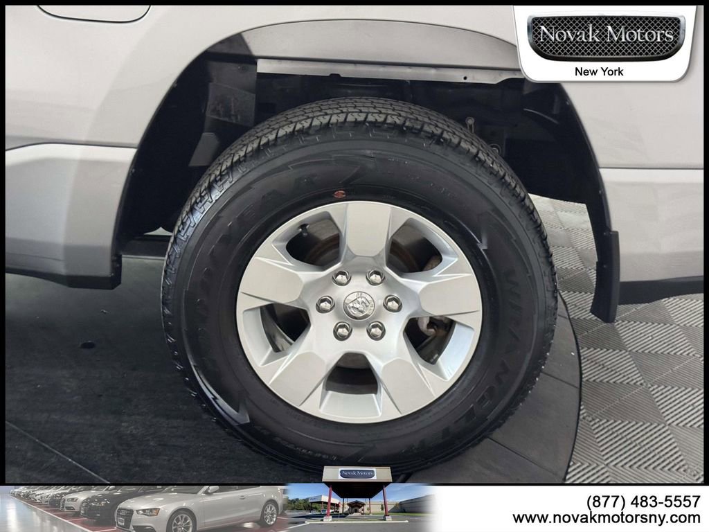 Used 2023 RAM 1500 Big Horn AWD/4WD image 7