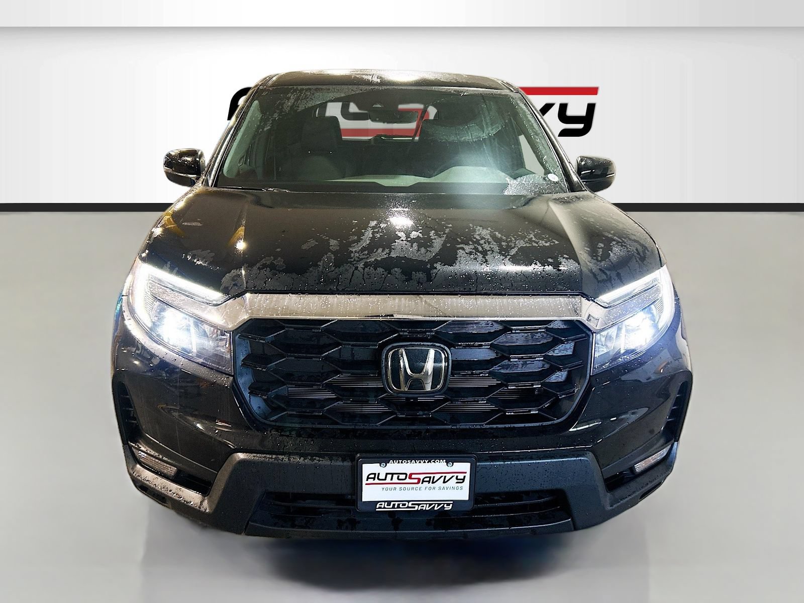 Used 2025 Honda Passport EX-L image 2