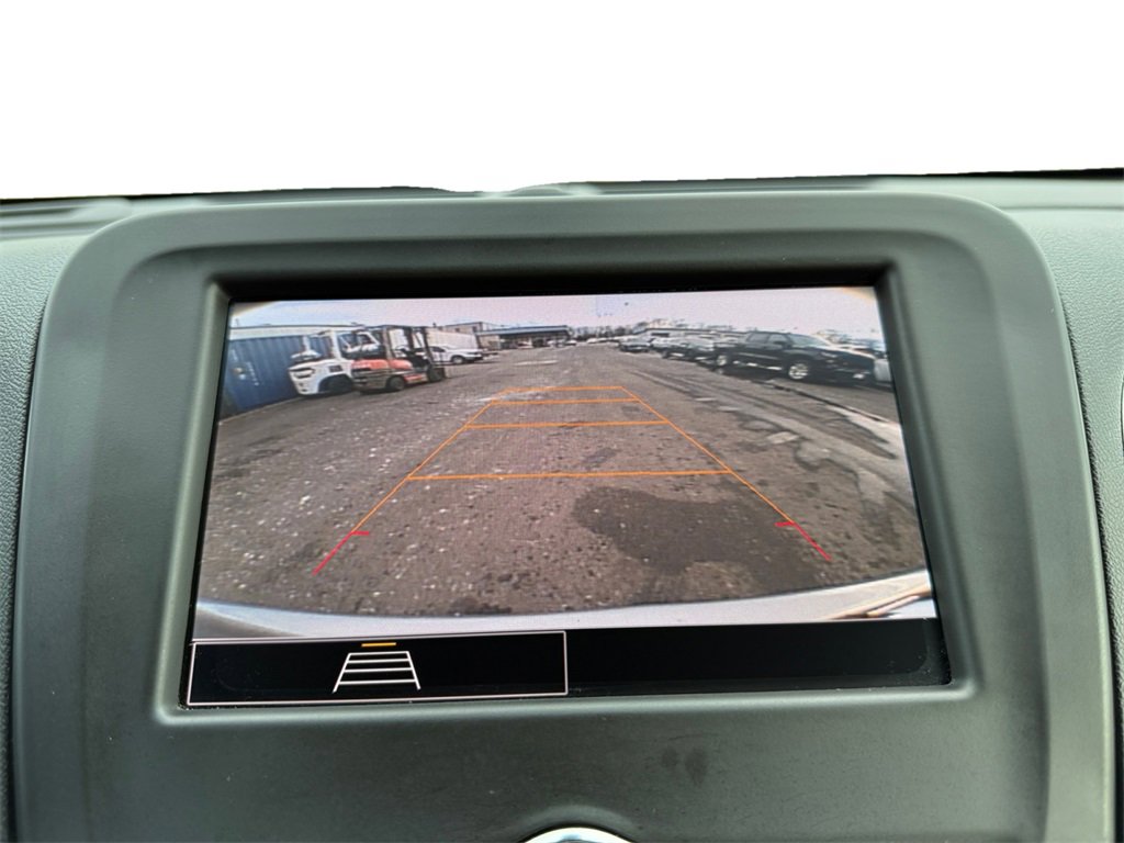 Used 2023 Chevrolet Equinox LS image 15