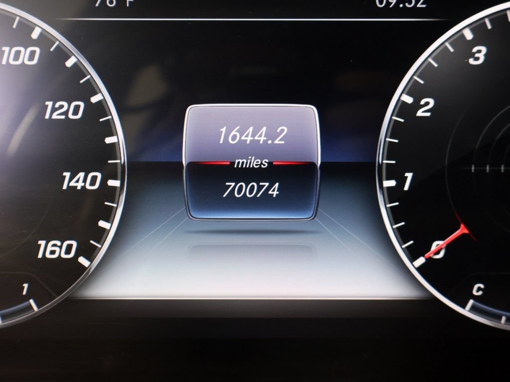 Used 2020 Mercedes-Benz E 350 4MATIC Sedan w/ Driver Assistance Package image 45