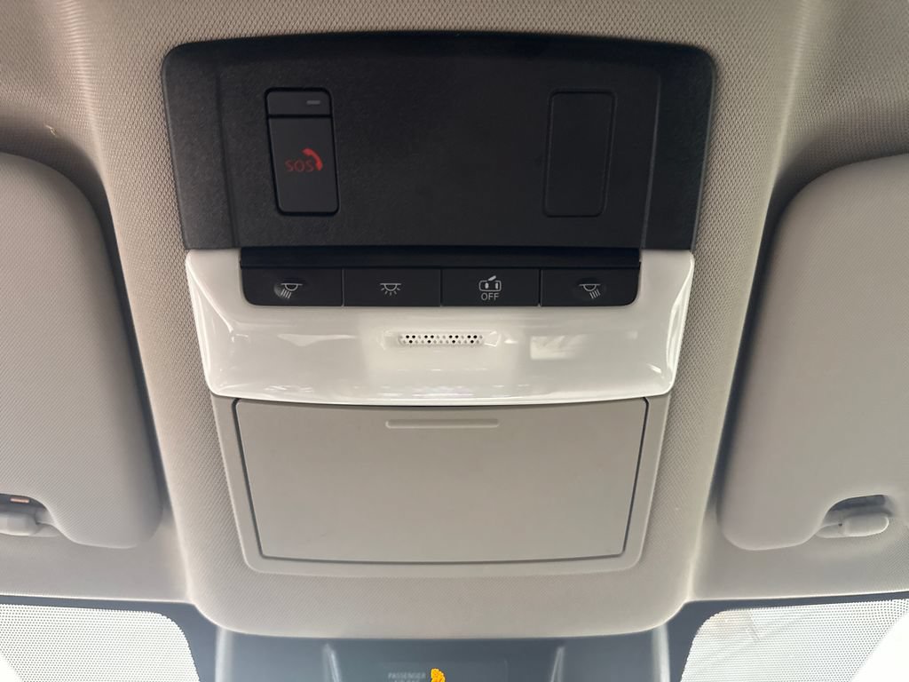 Used 2024 Nissan Rogue SV AWD/4WD image 19