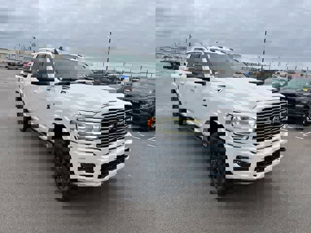 Used 2019 RAM 2500 Laramie w/ Night Edition image 25