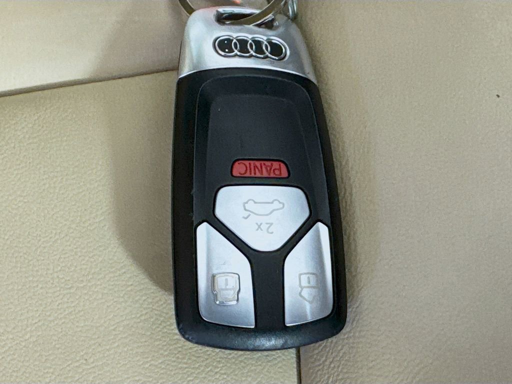 Used 2020 Audi A4 2.0T Premium w/ Convenience Package image 37