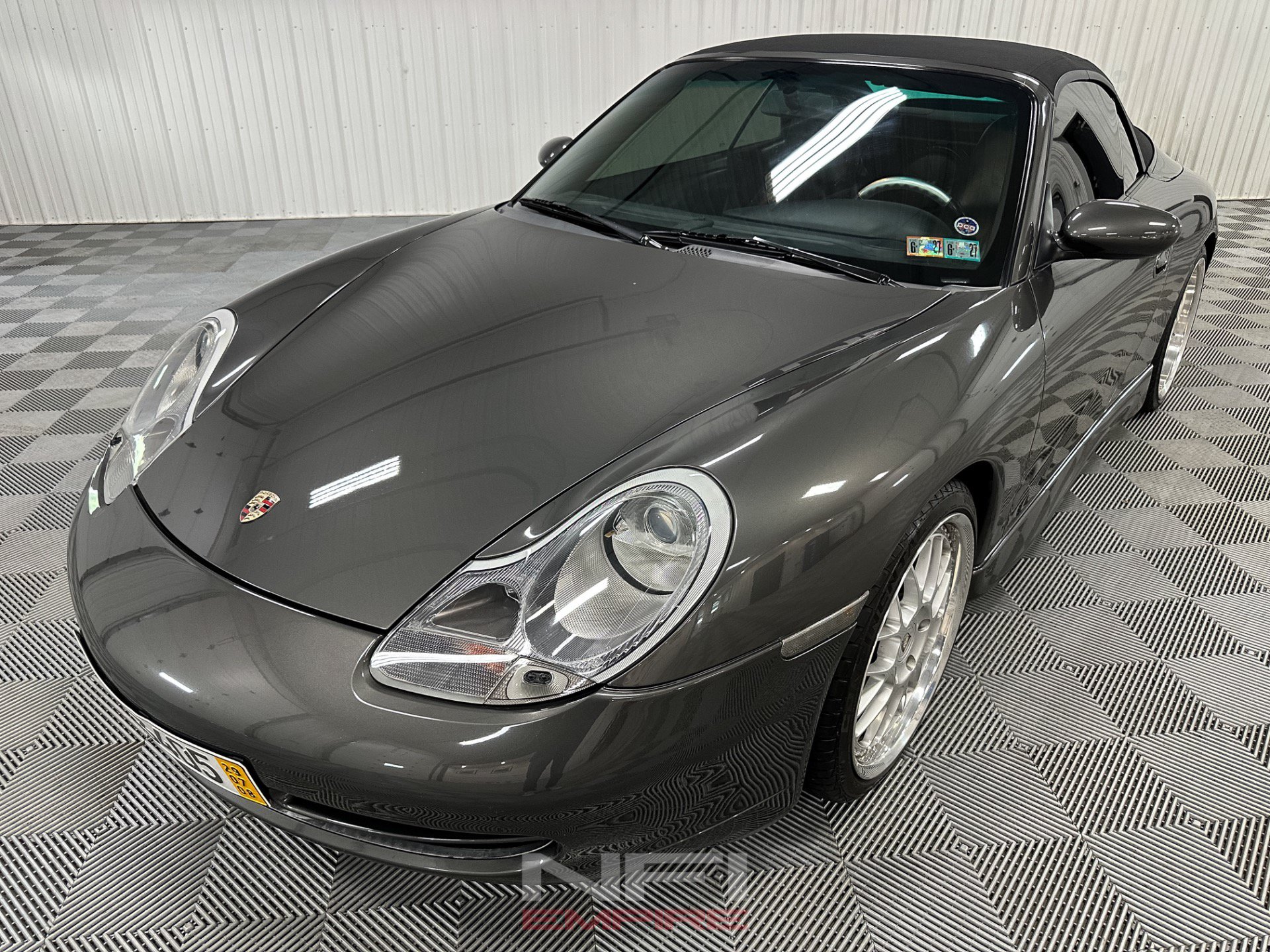 Used 2000 Porsche 911 Cabriolet image 6