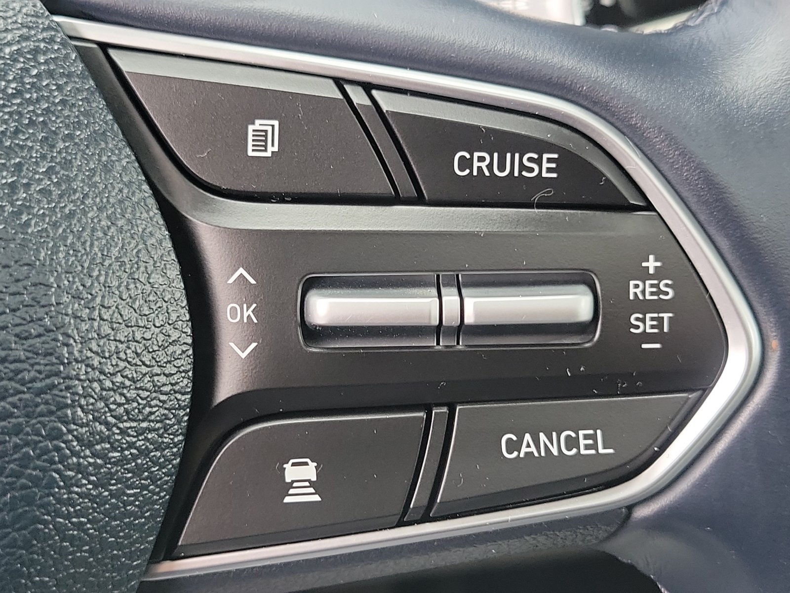 Used 2022 Hyundai Palisade SEL w/ Premium Package FWD image 9