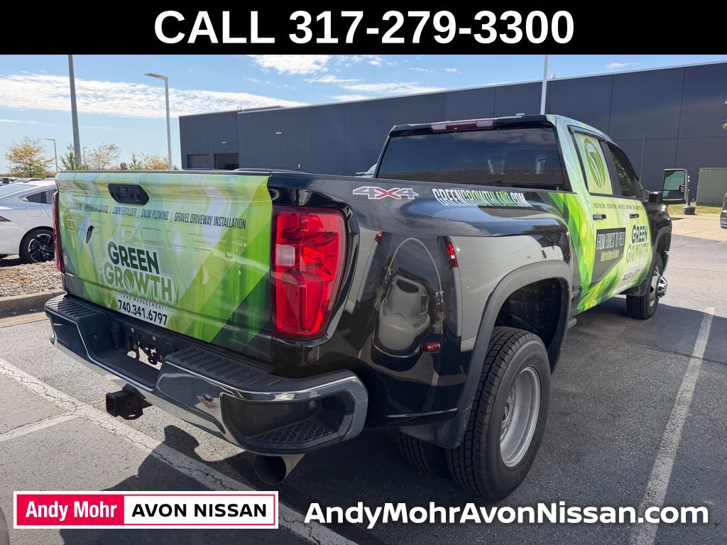 Used 2022 Chevrolet Silverado 3500 LT w/ Convenience Package AWD/4WD image 4
