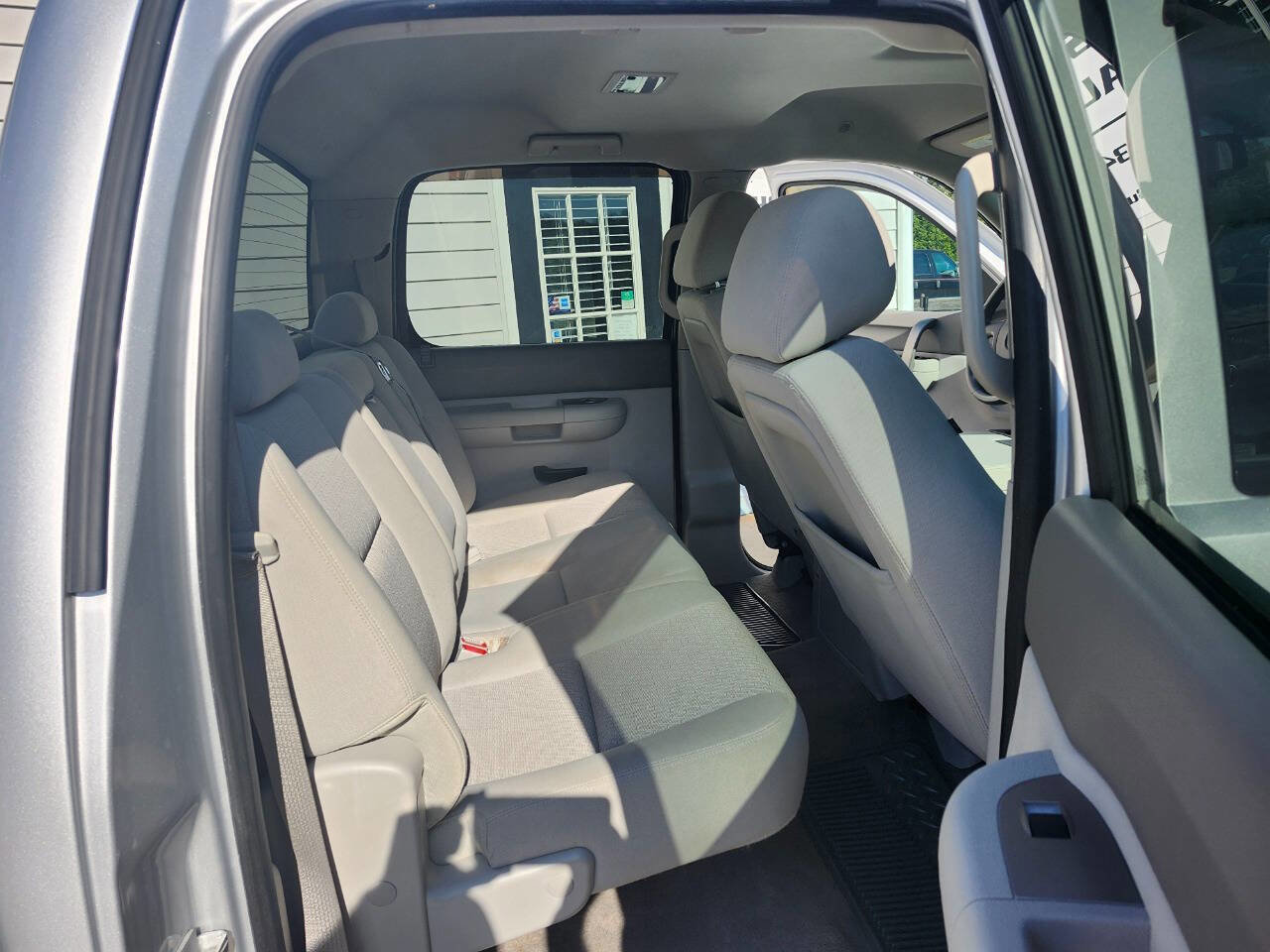 Used 2013 GMC Sierra 1500 SLE w/ Power Tech Package image 16