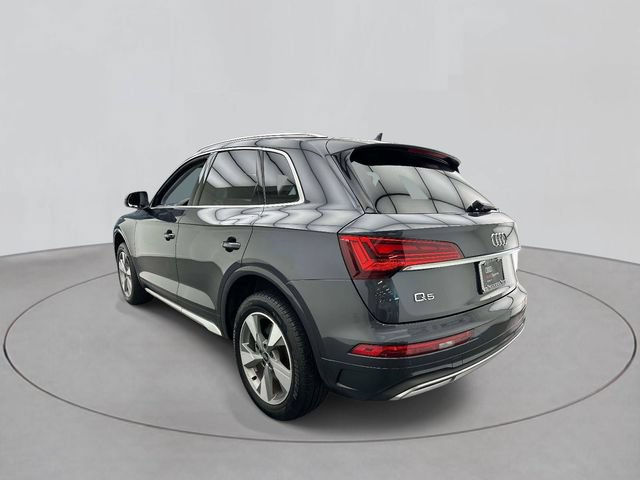 Certified 2024 Audi Q5 2.0T Premium Plus w/ Premium Plus Package AWD/4WD image 2