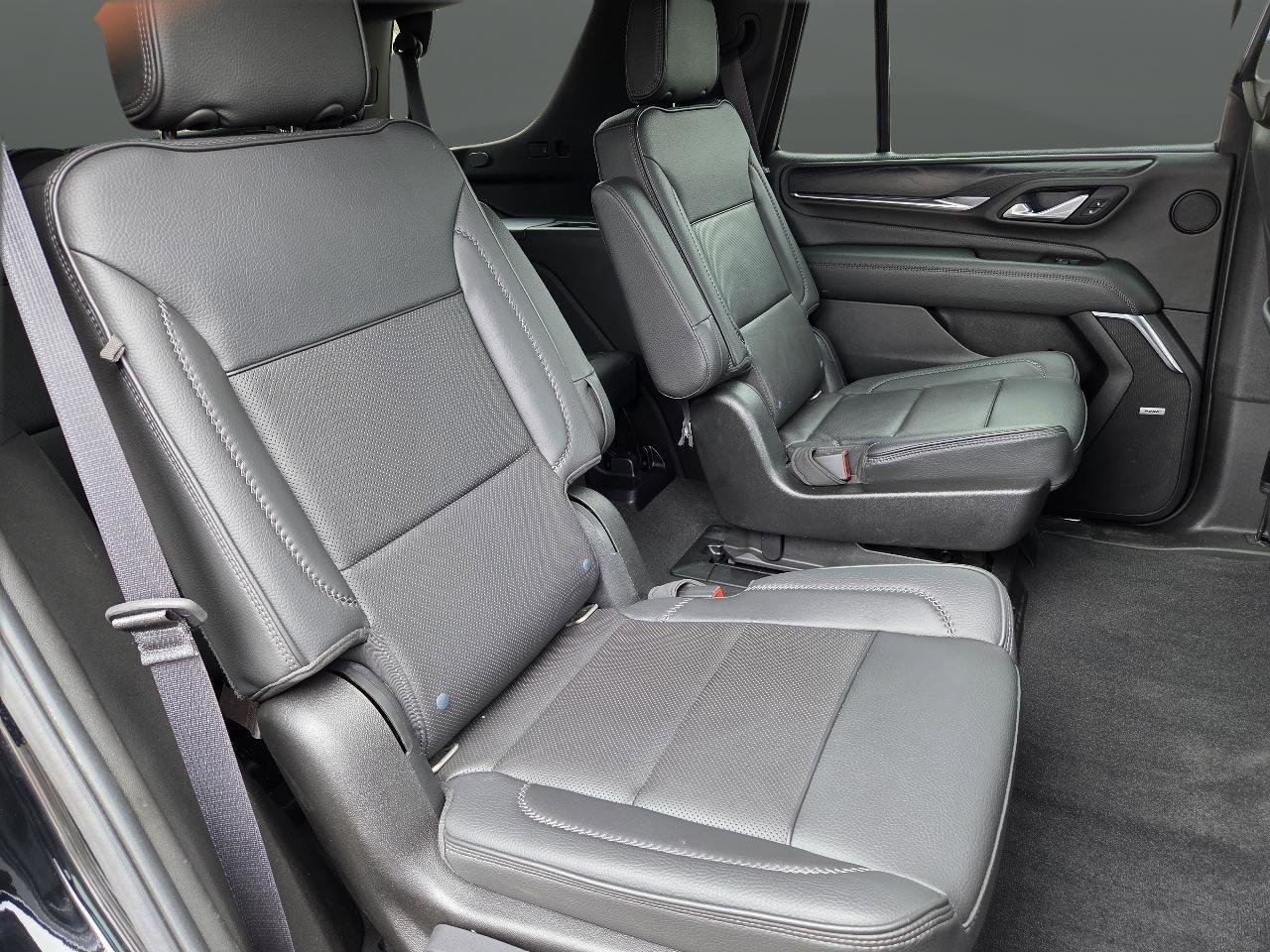 Used 2021 GMC Yukon Denali w/ Denali Ultimate Package image 22