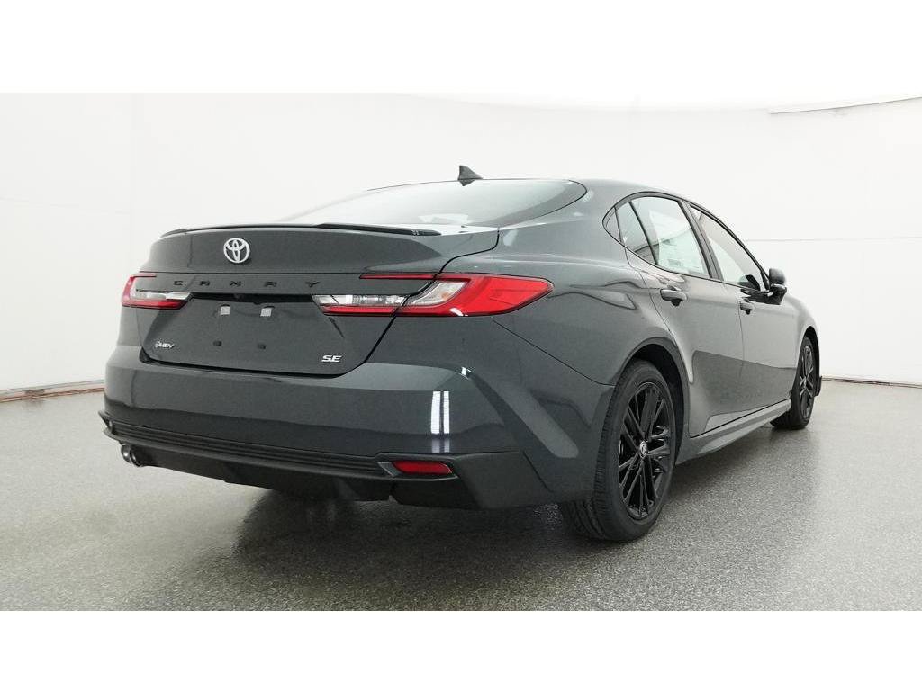 New 2026 Toyota Camry SE FWD image 31