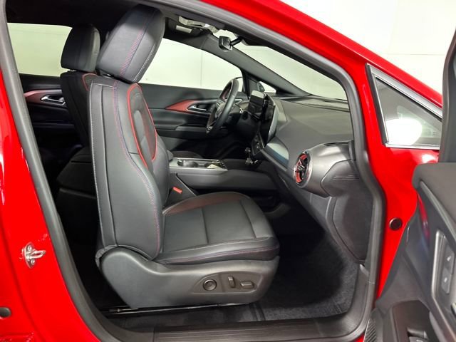 Used 2024 Chevrolet Equinox EV RS image 28
