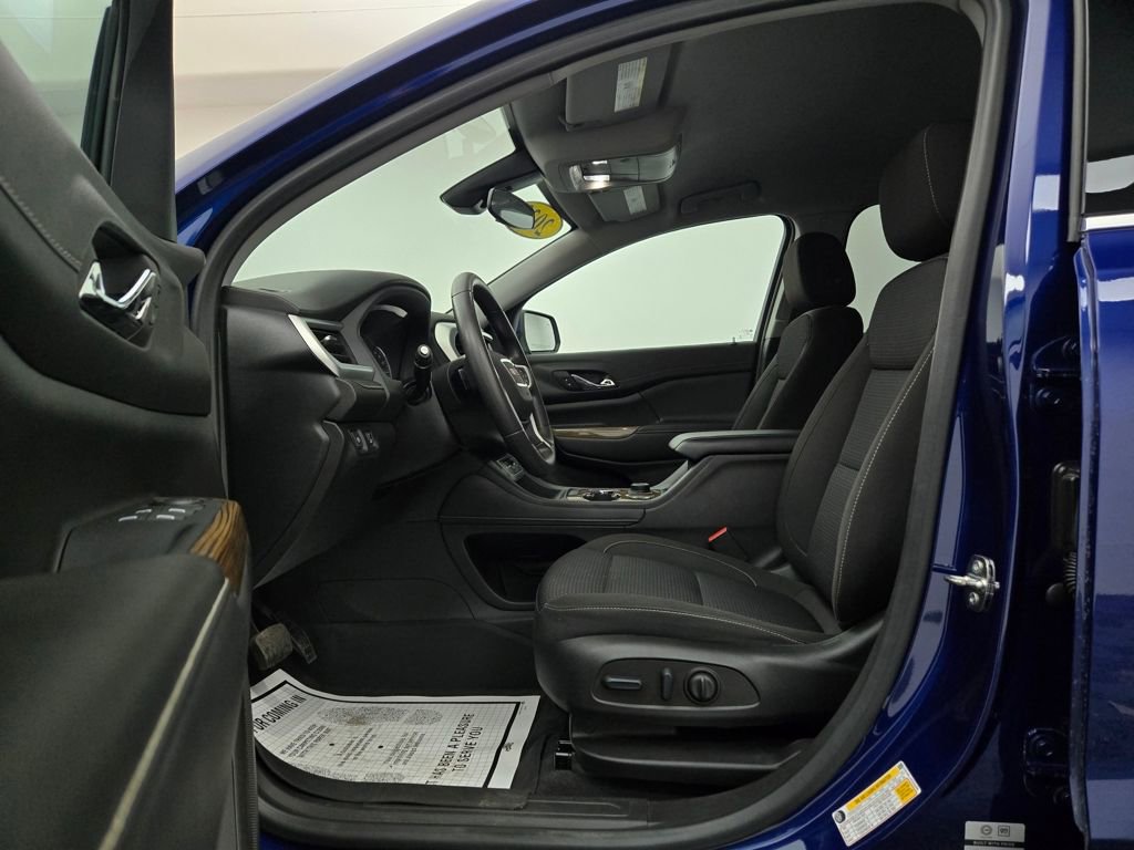 Used 2023 GMC Acadia SLE w/ Driver Convenience Package image 19