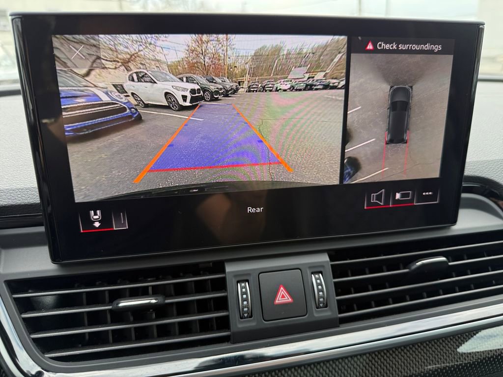 Used 2024 Audi SQ5 Premium Plus image 21