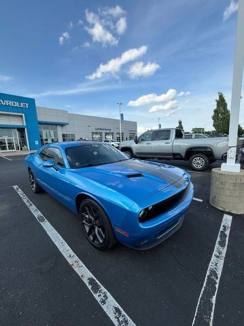 Used 2023 Dodge Challenger SXT w/ Blacktop Package RWD image 2
