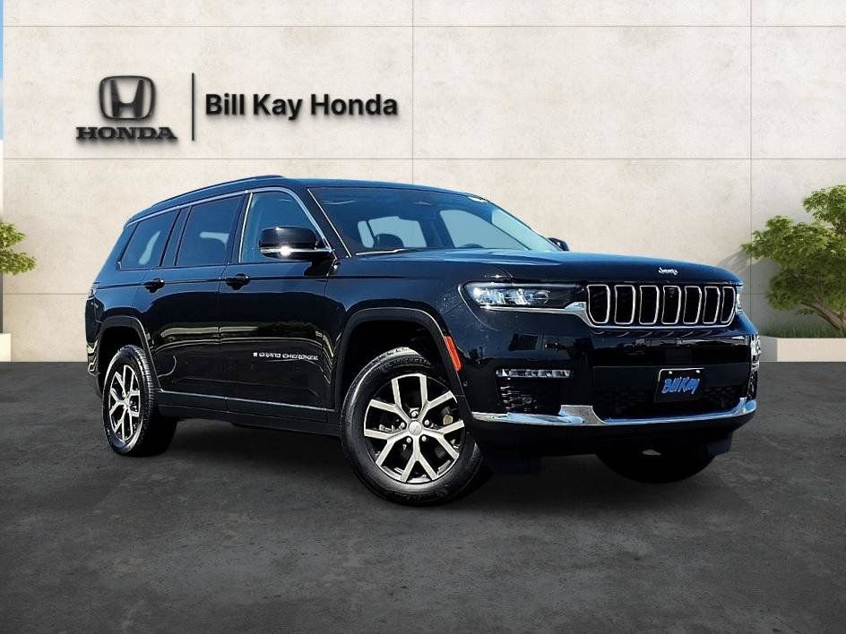 Used 2023 Jeep Grand Cherokee L Limited w/ Luxury Tech Group II AWD/4WD image 1