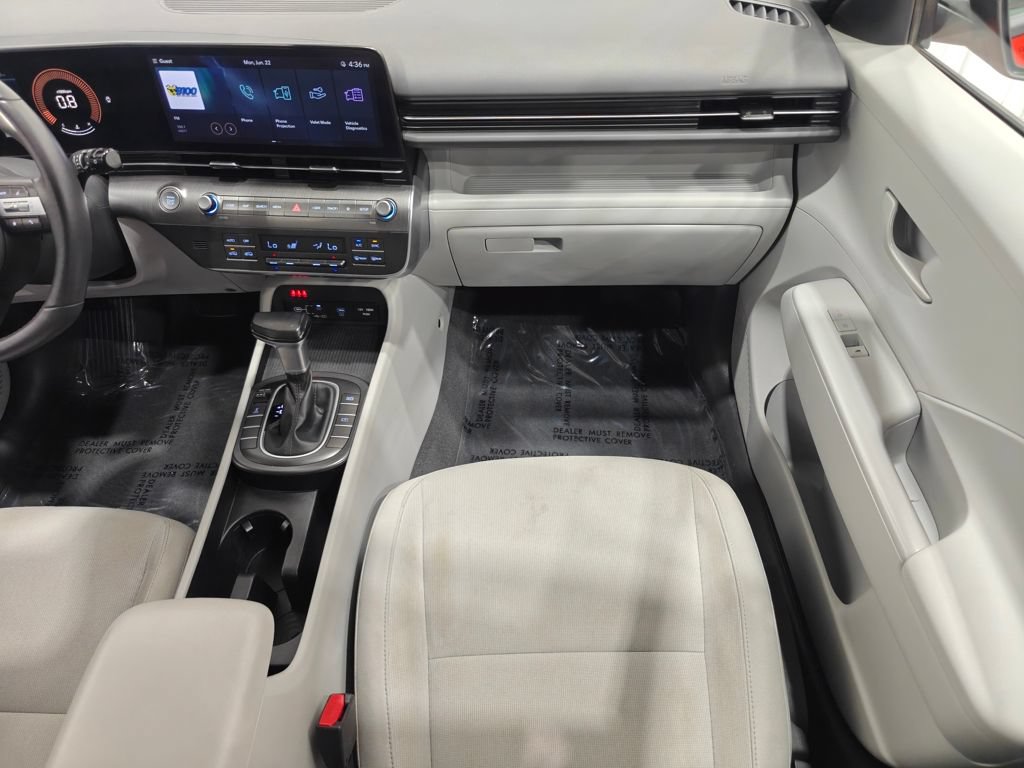 Used 2025 Hyundai Kona SEL AWD/4WD image 21