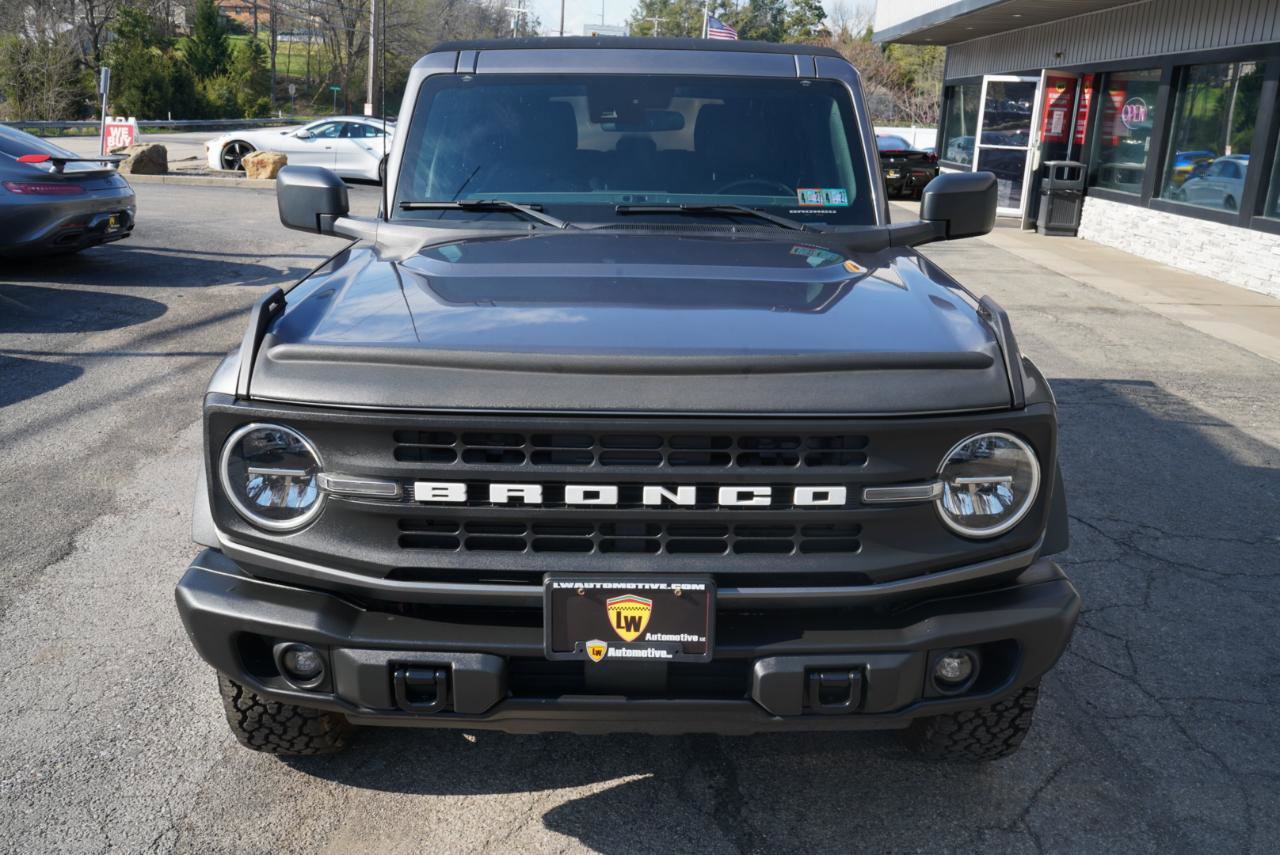 Used 2022 Ford Bronco Black Diamond image 14