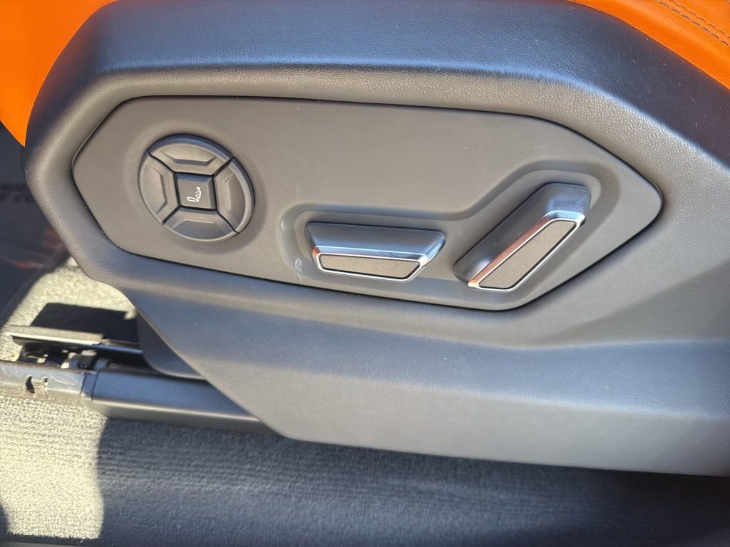 Used 2022 Lamborghini Urus image 10