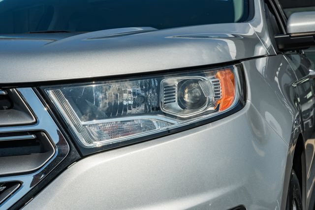Used 2017 Ford Edge SEL AWD/4WD image 13