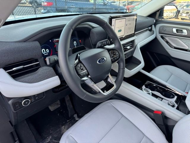 New 2026 Ford Explorer Platinum w/ LUX Leather Package image 12