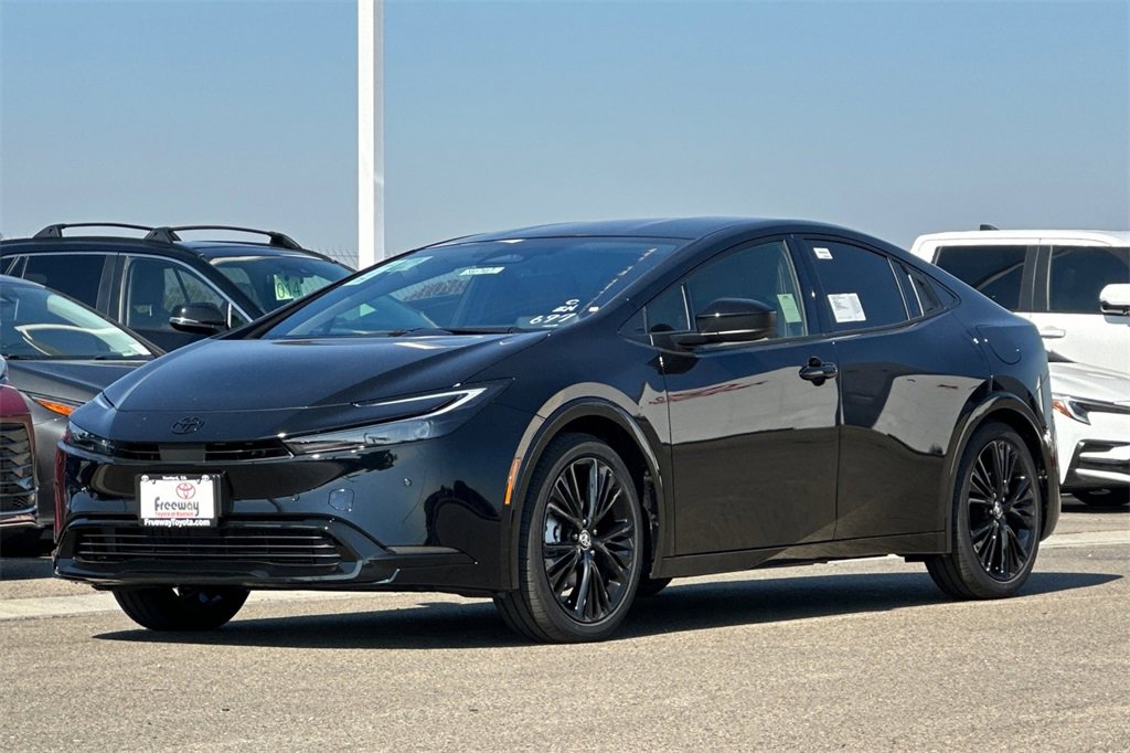 New 2026 Toyota Prius Plug-In Hybrid image 8
