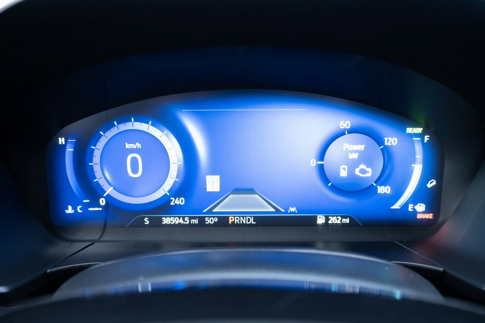 Used 2021 Ford Escape Titanium image 7